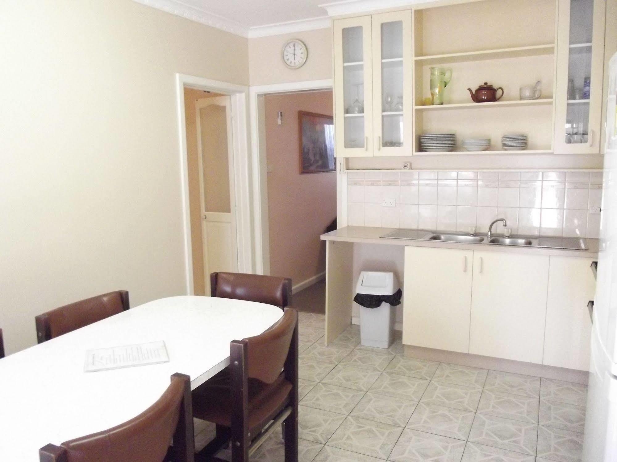 Lakes Entrance Holiday Units Exterior photo